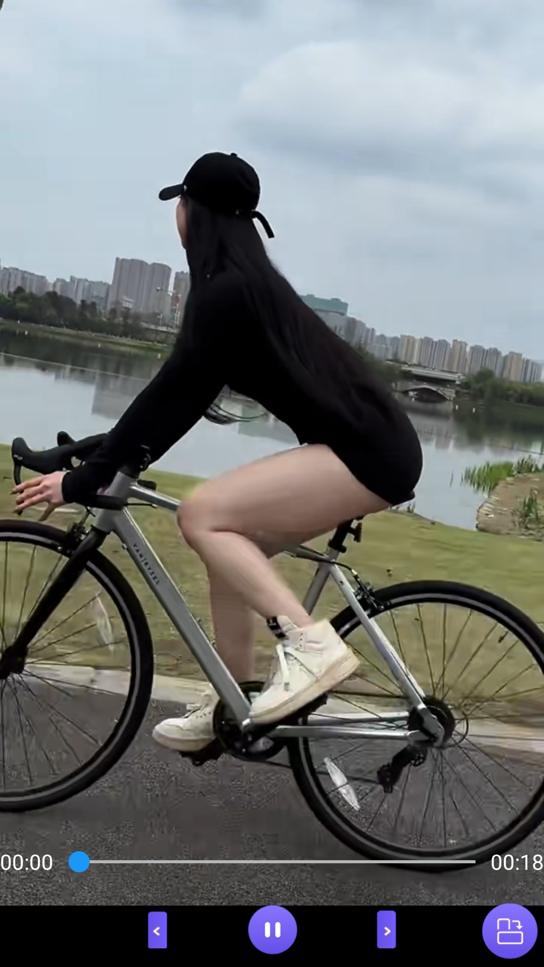 [公益] 毒心女S珠三角招男奴截图